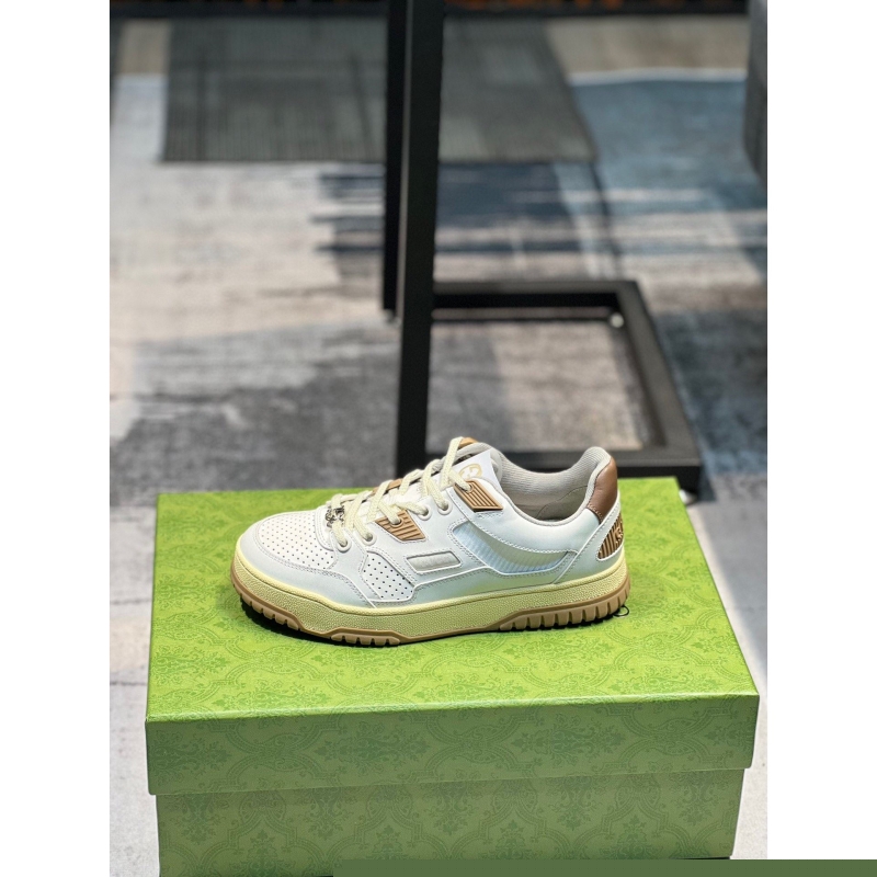 G*u*i casual shoes